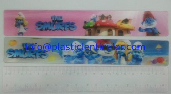 La regla de plegamiento plástica lenticular 3d de la historieta de encargo LENTICULAR PLÁSTICA pp acaricia reglas de impresión lenticulares de la hoja proveedor